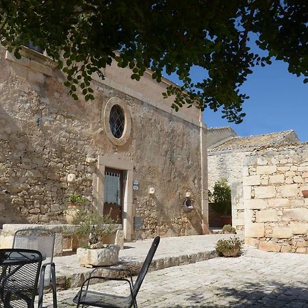 サンタ・クローチェ・カメリーナ Casina Di Grotta Di Ferroゲストハウス エクステリア 写真
