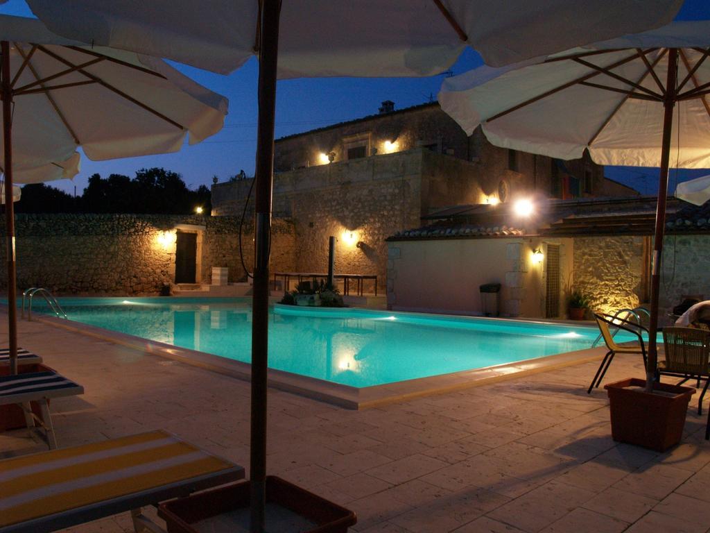 サンタ・クローチェ・カメリーナ Casina Di Grotta Di Ferroゲストハウス エクステリア 写真