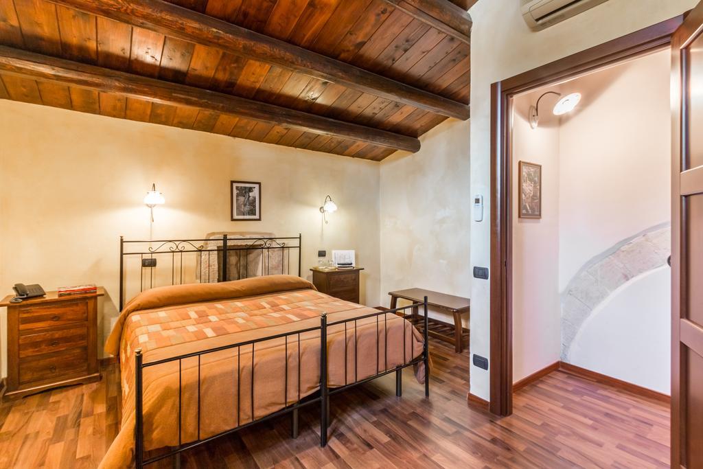 サンタ・クローチェ・カメリーナ Casina Di Grotta Di Ferroゲストハウス エクステリア 写真