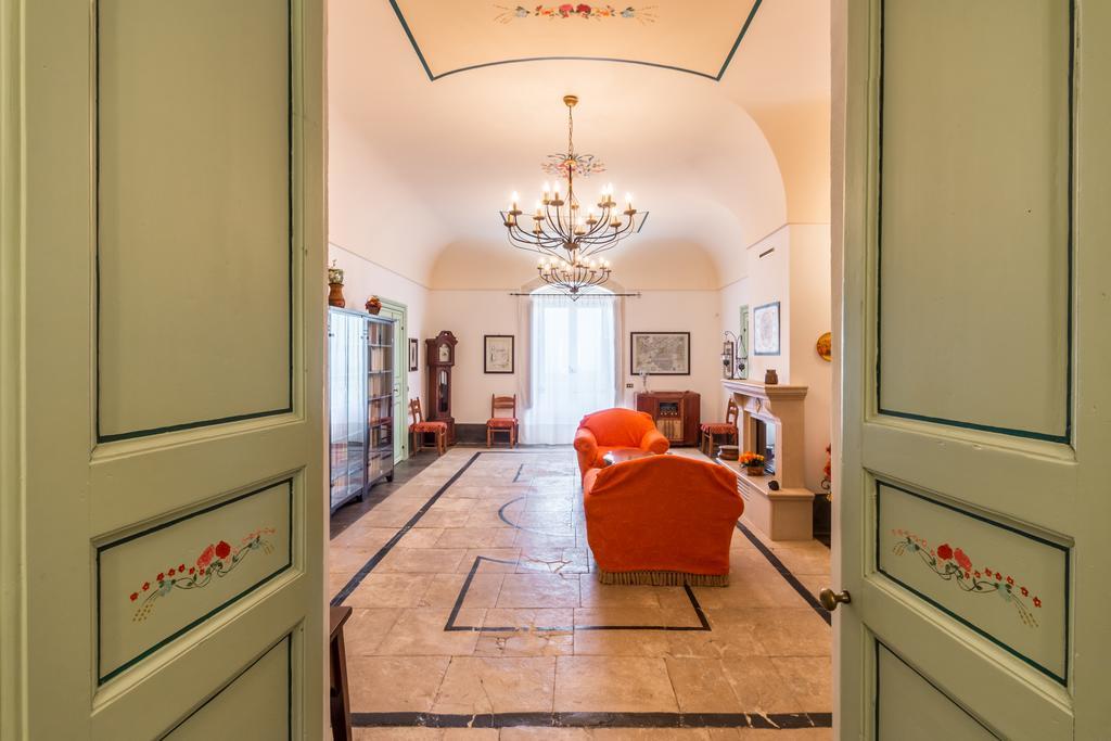 サンタ・クローチェ・カメリーナ Casina Di Grotta Di Ferroゲストハウス エクステリア 写真