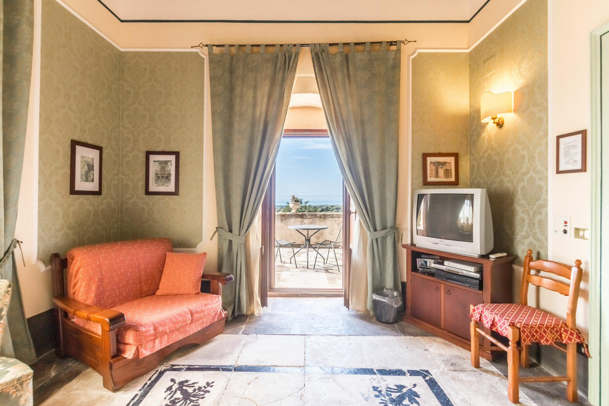 サンタ・クローチェ・カメリーナ Casina Di Grotta Di Ferroゲストハウス エクステリア 写真